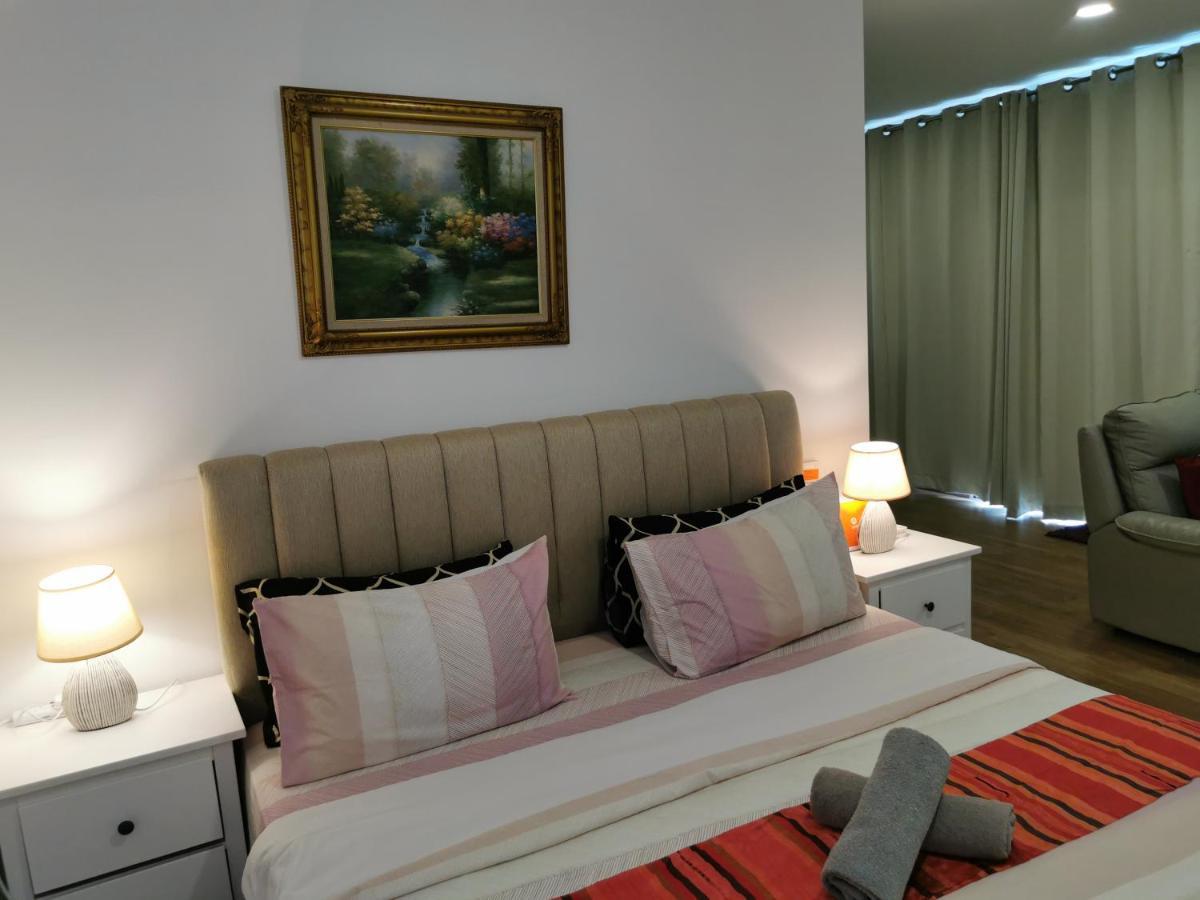 Apple 4@Menara Simfoni/King Bed/Wifi/Netflix/Tvbox Apartment Cheras Exterior foto
